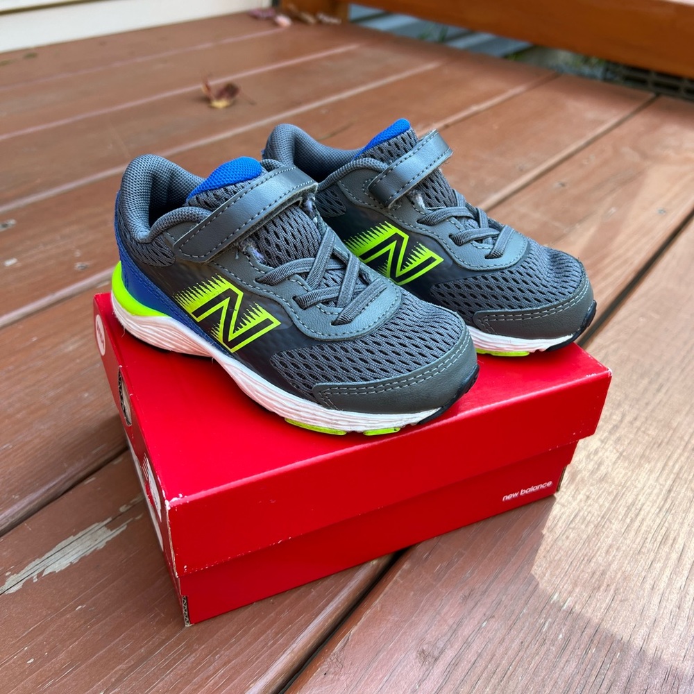 New Balance Toddler WIDE toddler sneakers